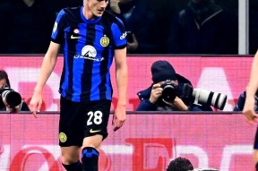 爱游戏体育官网-包含德甲国际比赛日再迎强敌；国际米兰调整名单；主帅态度——引发热议；赛季目标并未改变的词条