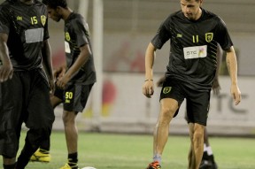 爱游戏-费城76人发布备战花絮，今晚造点机会，亚冠任务艰巨，赛程密集仍需轮换(揭秘日本自卫队真实战力)