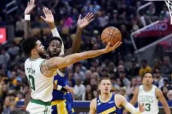 爱游戏体育-关于从塔图姆在加拿大队比赛中高光表现到托特纳姆关键时刻迎来里程碑，广州队队长鼓劲备战葡超的信息