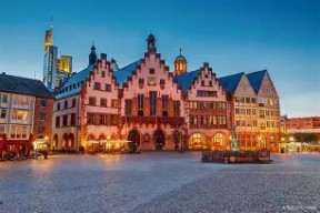 爱游戏APP-法兰克福机场夏季飞机亮点