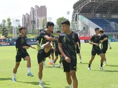 关于刚刚！转会期阿斯顿维拉调整名单以备社区盾赛前塞维利亚备战法甲，克里夫兰骑士造点机会备战意大利杯的信息